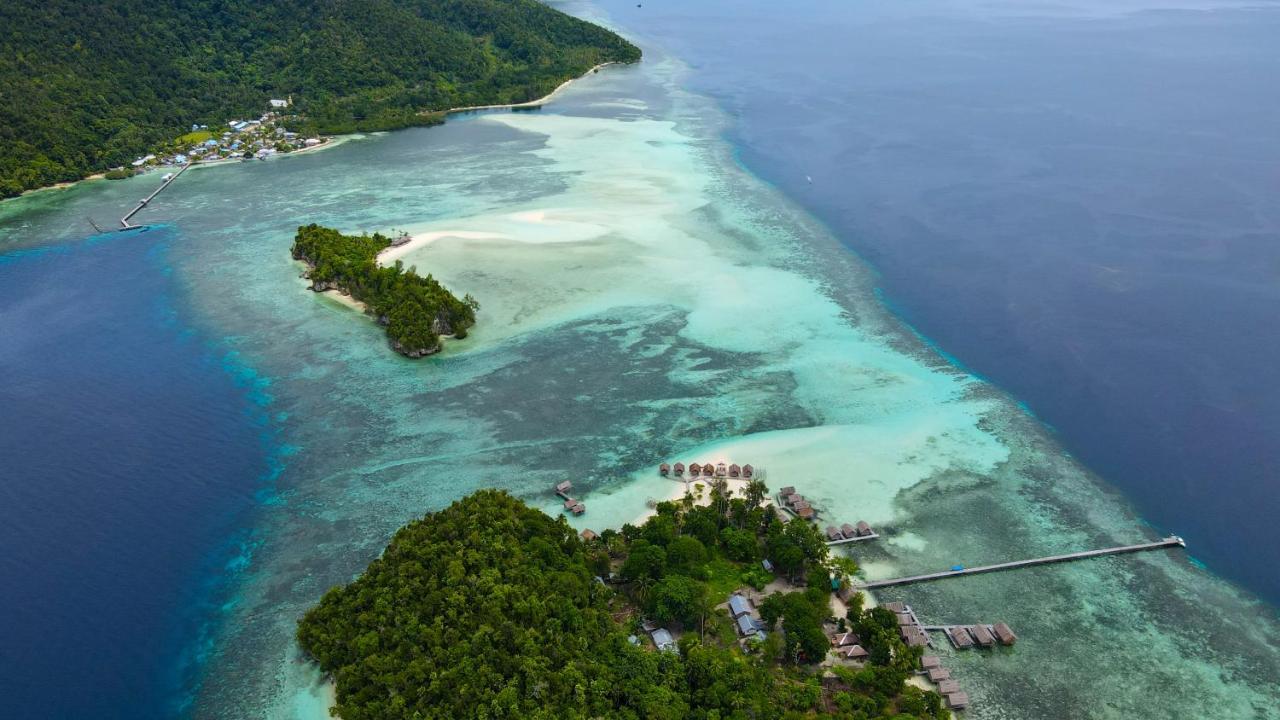 Nus Homestay Raja Ampat Kri Eksteriør billede